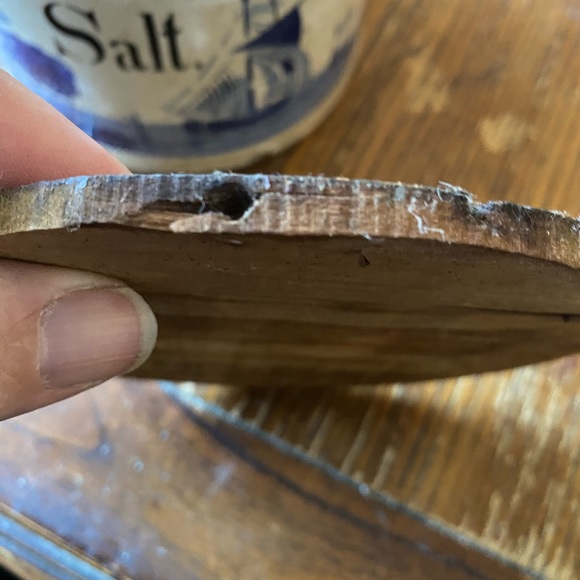 Early 1900s cobalt Blue German Salt Cellar with wooden lid - Picture 10 of 10